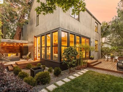 586 66th St, Oakland, CA, 94609