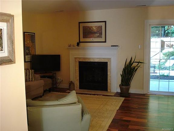 5th image of 7561 Ingelnook Ct #2