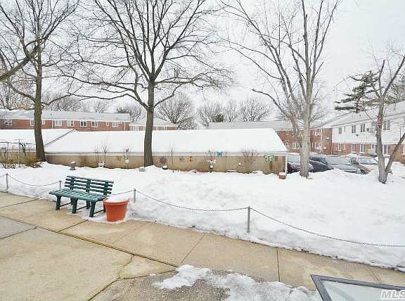 4th image of 13-28 Bell Blvd #201