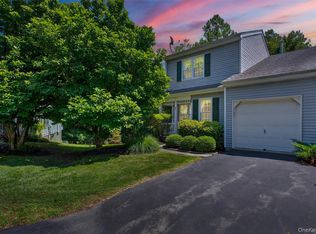 36 Tall Tree Ln, Poughkeepsie, NY 12601