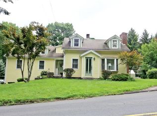 529 Middlebury Rd, Watertown, CT 06795