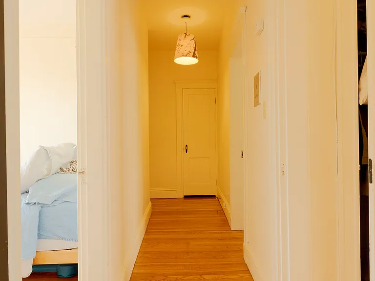 401 Washington St #4 — Photo 12