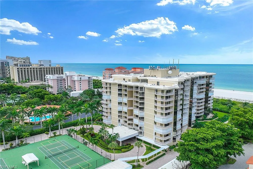2 bed, 2.5 bath, 1836 sqft, $12,500 — Photo 1