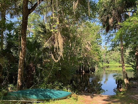 2nd image of 18250 NE 160th Avenue Rd