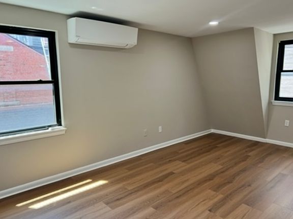 5th image of 33 Federal St #3