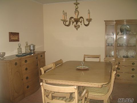 Home for Sale in Massapequa, NY $315,000