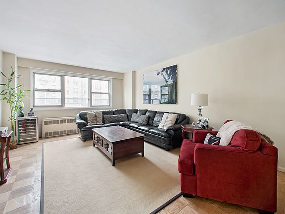 2nd image of 3 Sheridan Sq APT 2L
