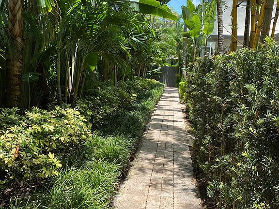 Garden walk way