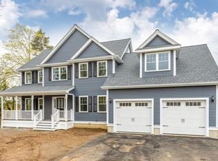 119 High St, Stoneham, MA 02180