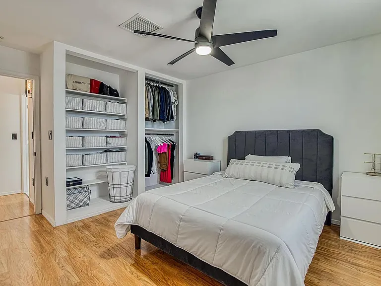5249 Jose Cardenas Ln — Photo 33