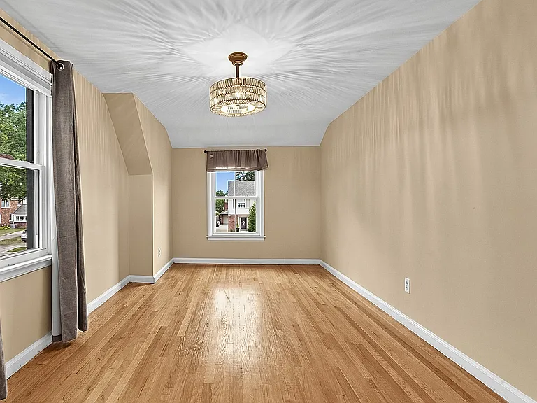 724 N Mildred St — Photo 14