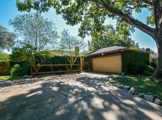 2207 Silver Sage Dr, Houston, TX 77077