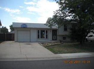 1063 Memphis St, Aurora, CO 80011