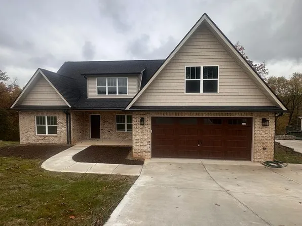 101 Blossom Ln, Clinton, TN 37716