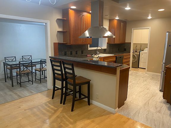 breakfast counter