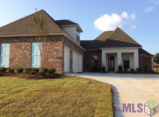 13347 Brookcrest Dr, Walker, LA 70785