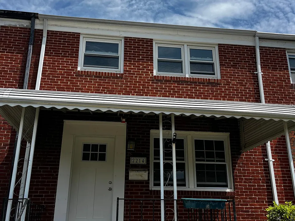2214 Ellen Ave