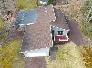 32 White Oak Rd, Nesquehoning, PA 18240