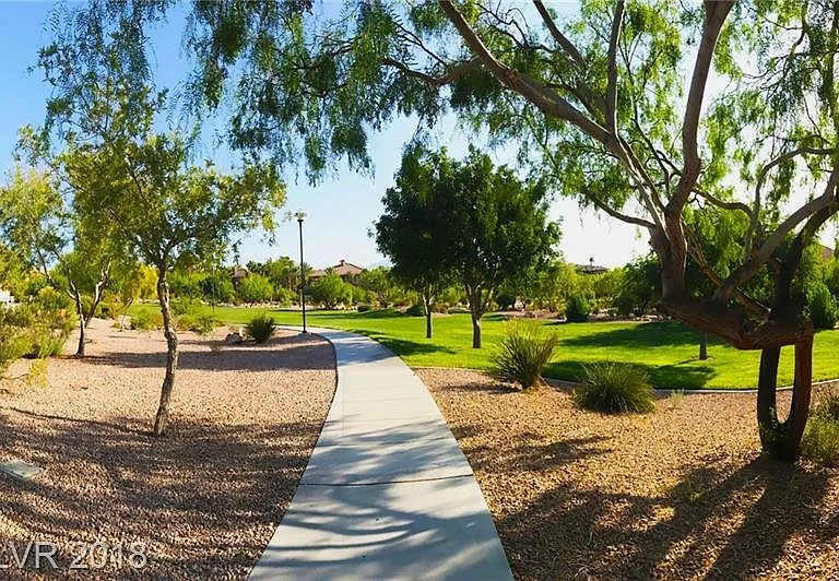 2025 Shining Feather Ln — Photo 95