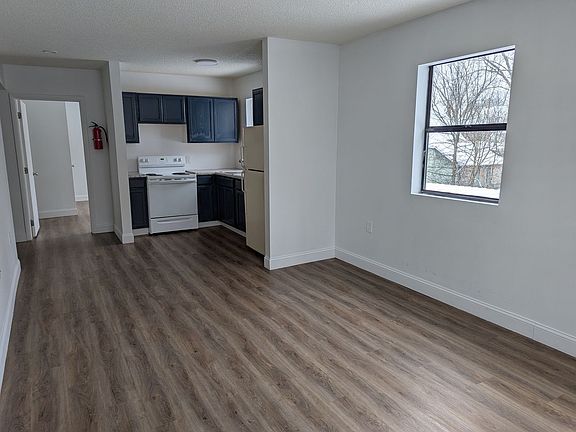 2nd image of 201 Sewanee St #205