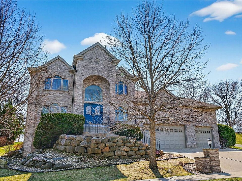 1st image of 5753 Dawley Dr