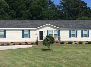 138 Bryan Godwin Ct, Erwin, NC 28339