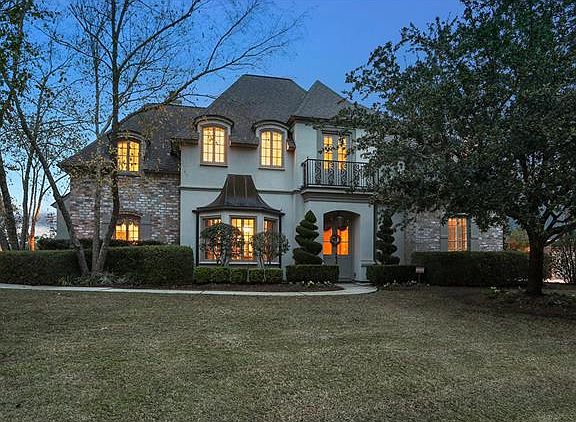 2nd image of 77 Woodstone Dr