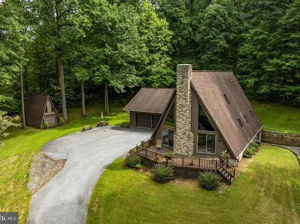 117 Fawn Hollow Rd, Newmanstown, PA 17073