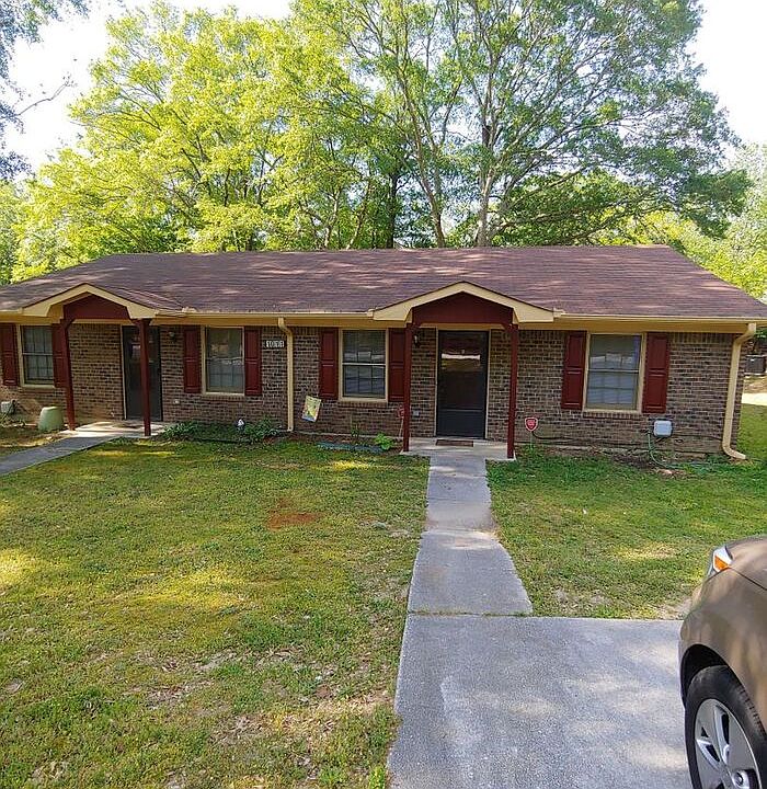 1st image of 1011 Barn Oak Ct NE #A
