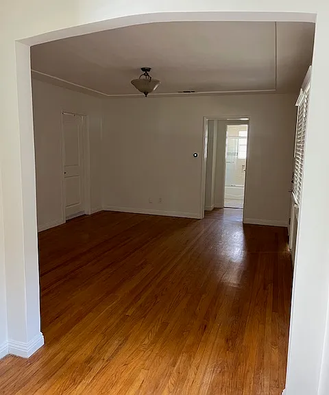 3971 Bentley Ave — Photo 9