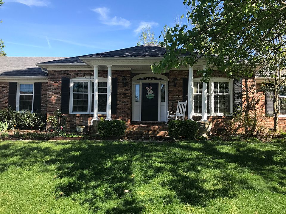 1st image of 206 Ironwood Dr