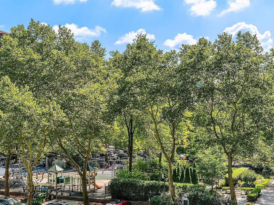 1st image of 382 Central Park W APT 3X