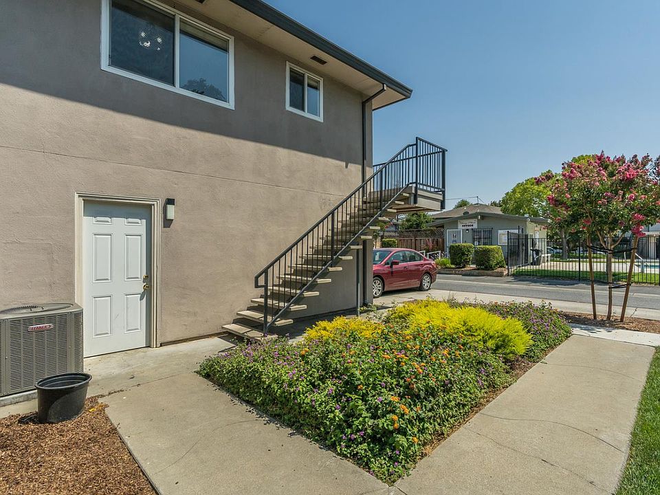 1st image of 1326 Joplin Dr Unit 4