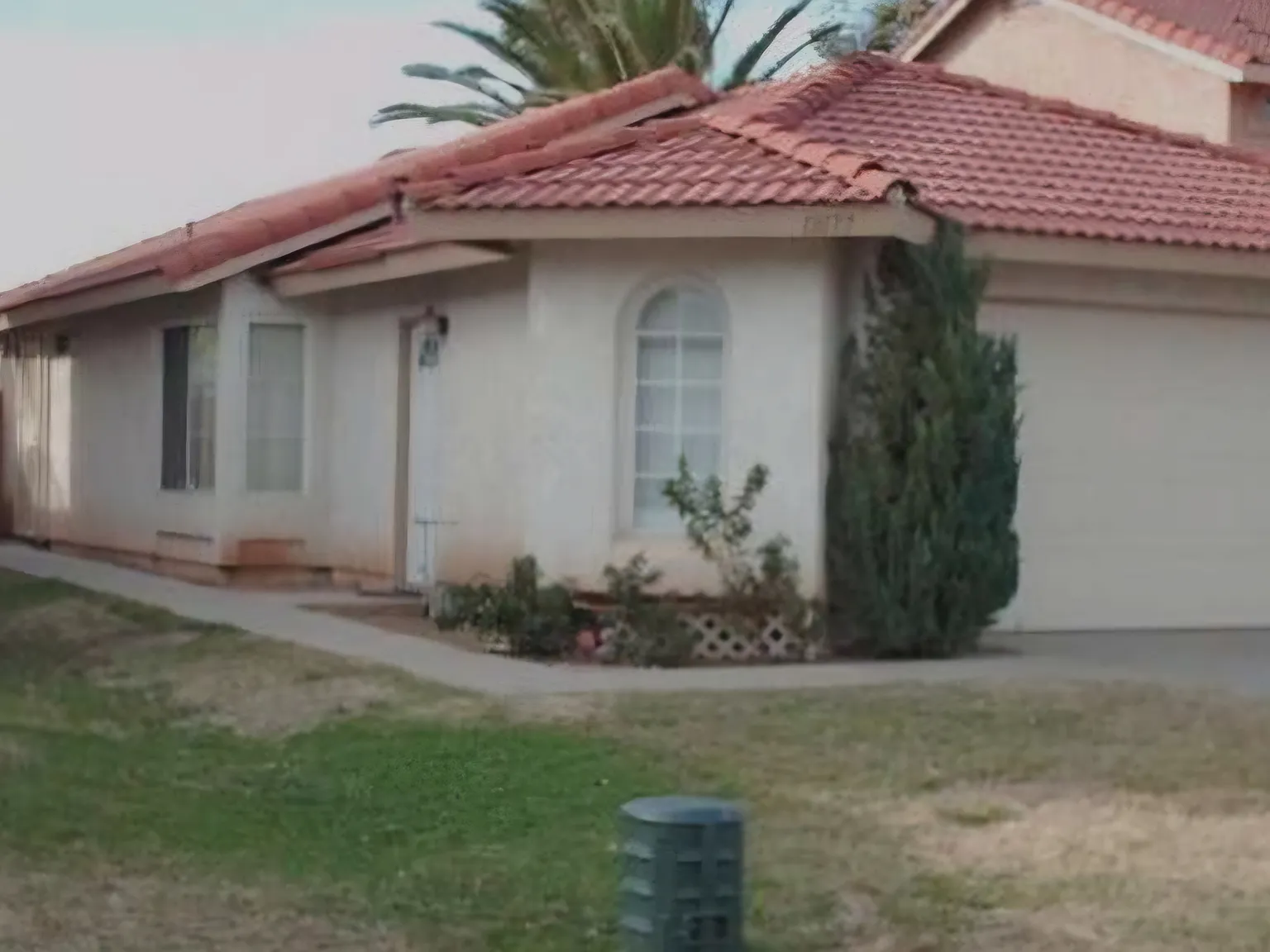 Tonikan Dr, Moreno Valley — Photo 1