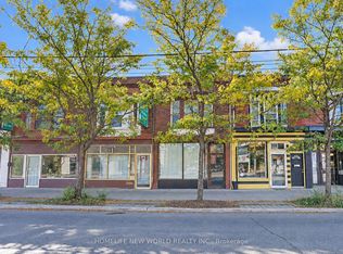 2001 Dundas St W, Toronto, ON M6R1W7