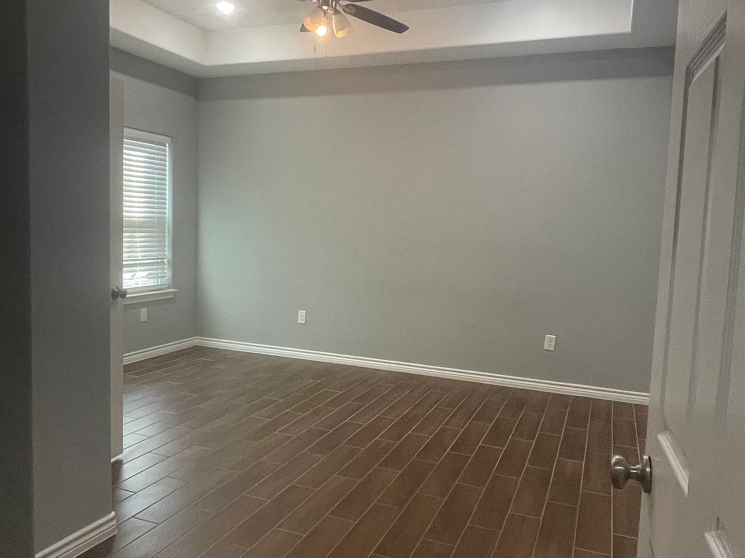 3 bed, 2176 sqft, $2,100 — Photo 3