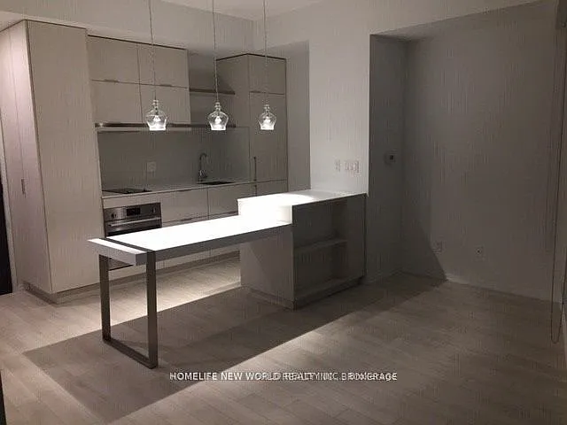 197 Yonge St #5213 — Photo 5