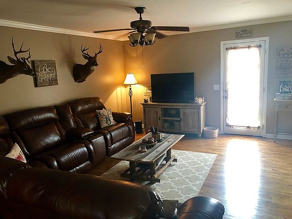 5th image of 1129 Lightning Dr