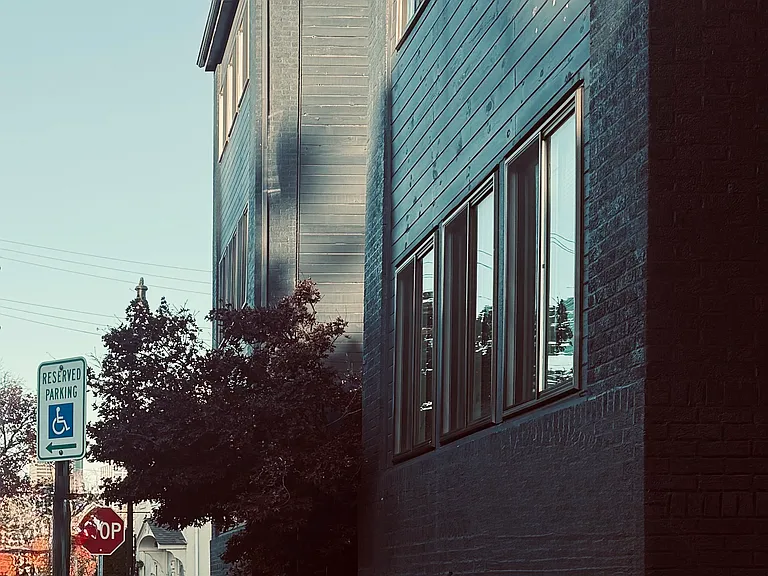 700 Franklin Ave #1 — Photo 2