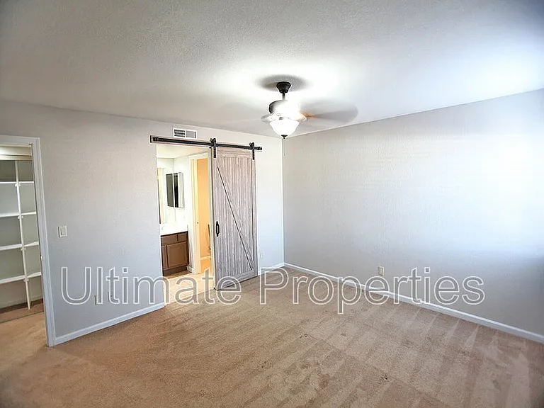 10853 E Yucca St — Photo 8