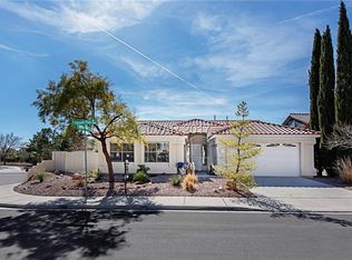 9801 Pinnacle Pass Dr, Las Vegas, NV 89117