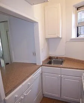Rented by Sandra Greer Real Estate | media 2