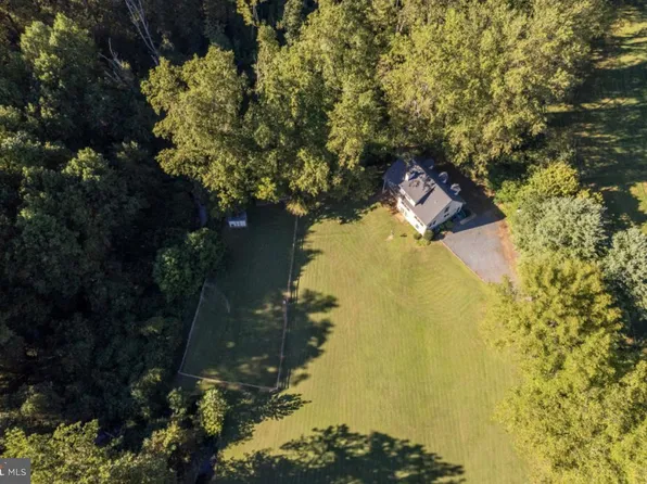 5130 Elder Rd, Hydes, MD 21082