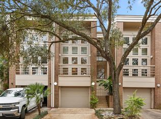 2404 Yupon St, Houston, TX 77006
