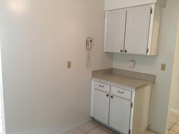 4th image of 55 Tangerine Ct