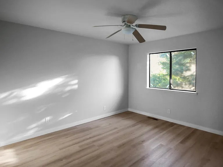3628 Signal Hill Trl #1 — Photo 7