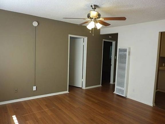4th image of 2249 W 24th St APT 5