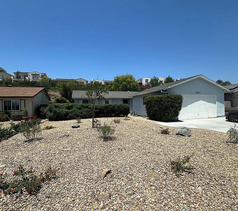 1st image of 9962 Medina Dr