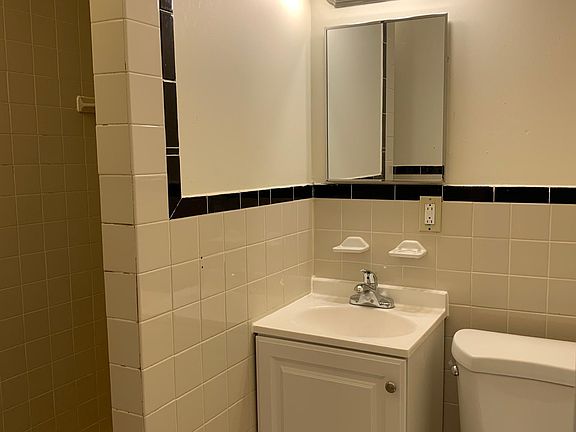 4th image of 106-10 Jamaica Ave Floor 2