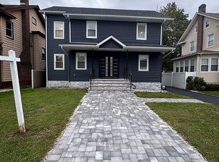 54 Keer Ave, Newark, NJ 07112